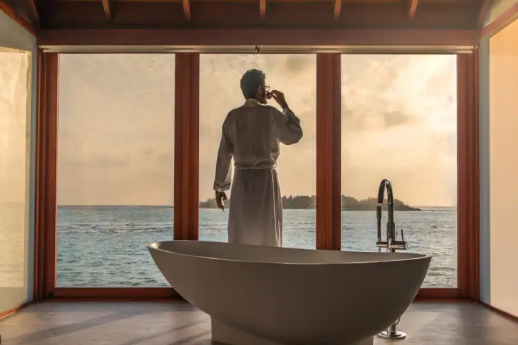 Hotels With In-Room Hot Tubs: The Simple Upgrade That Transforms Any Romantic Getaway
