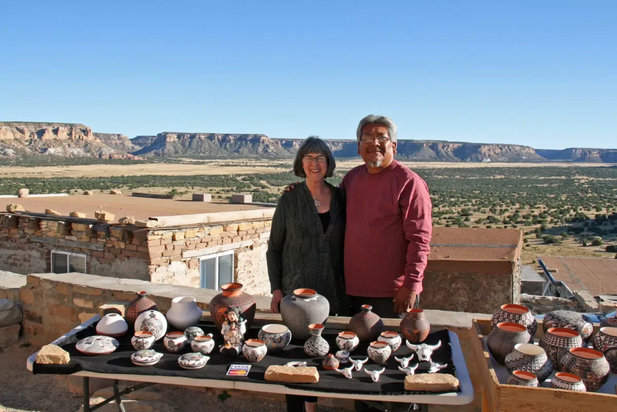 Emil Chino, Acoma Potter