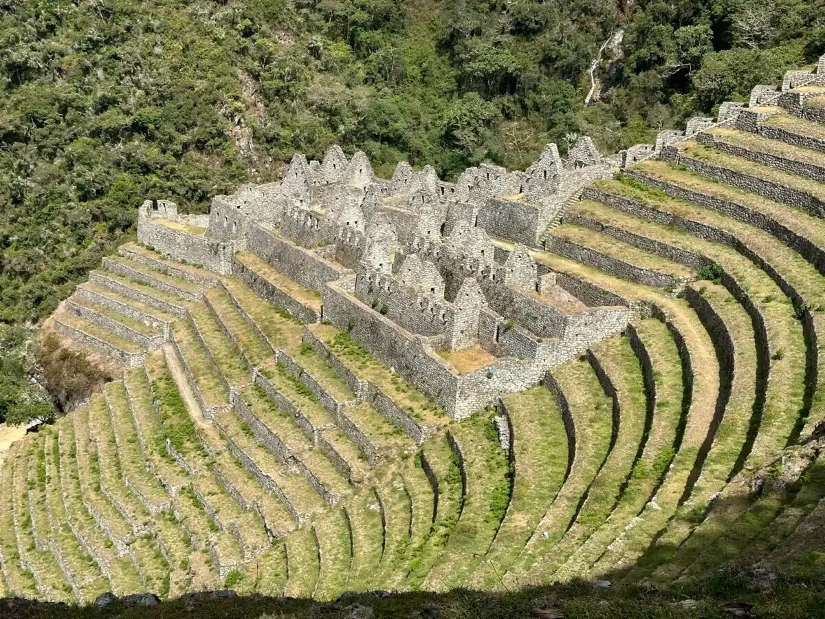 Machu Picchu hike Winaywayna