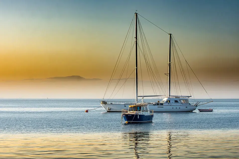 Yacht Charter in Greece is an option for Bike and Boat Tour in Greece