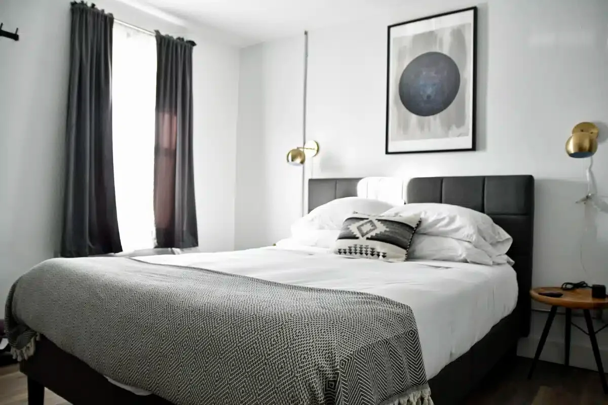 The Nightingale Motel.